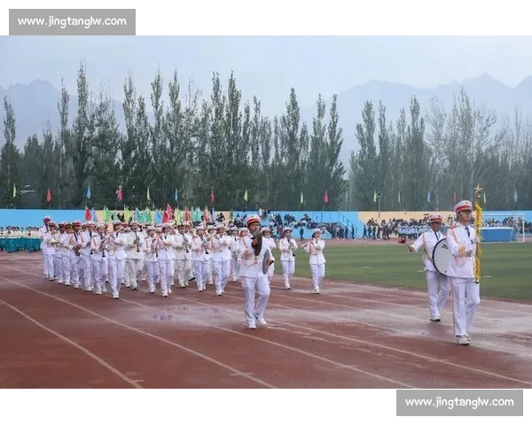 重庆电信职院运动会开幕：方阵舞燃爆青春赛场